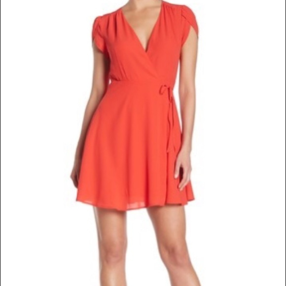 1. State Havana Red Short Sleeve Wrap Dress - Picture 2 of 7